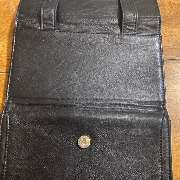 Steve Madden wallet - Picture 4 of 4